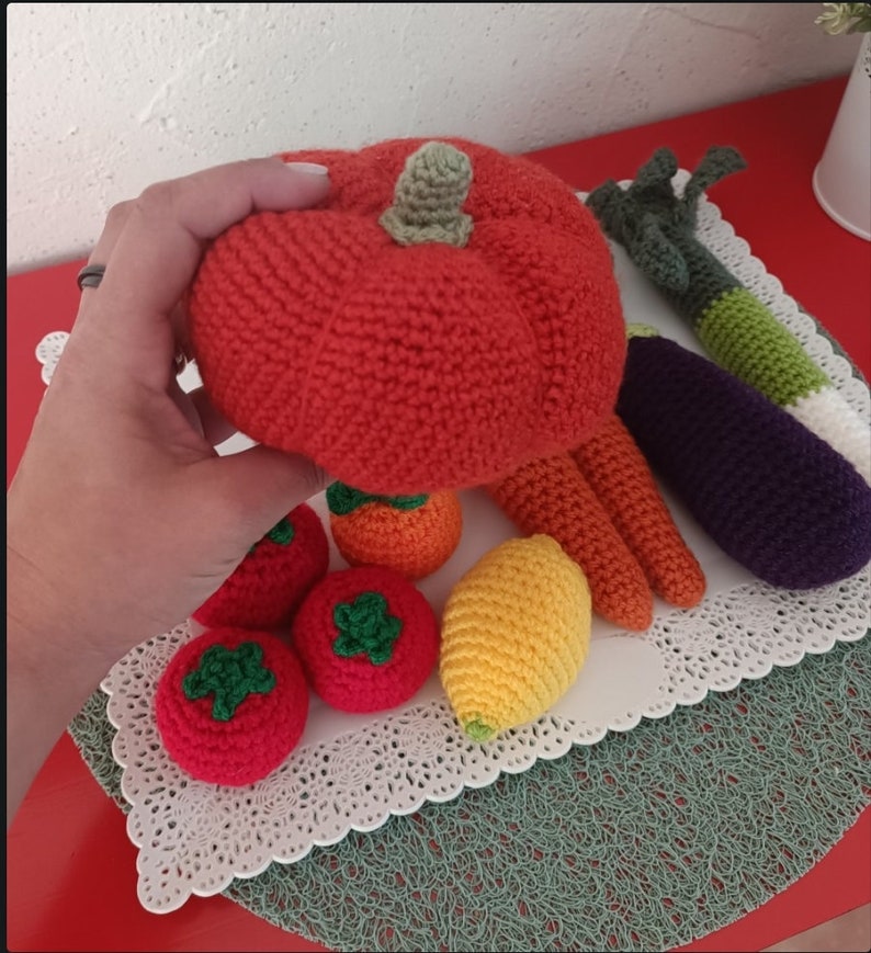 Dînette au crochet Fruits et légumes jouet image 7