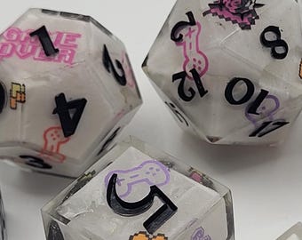 Game Over! Sharp-Edged 7 Piece Dice Set