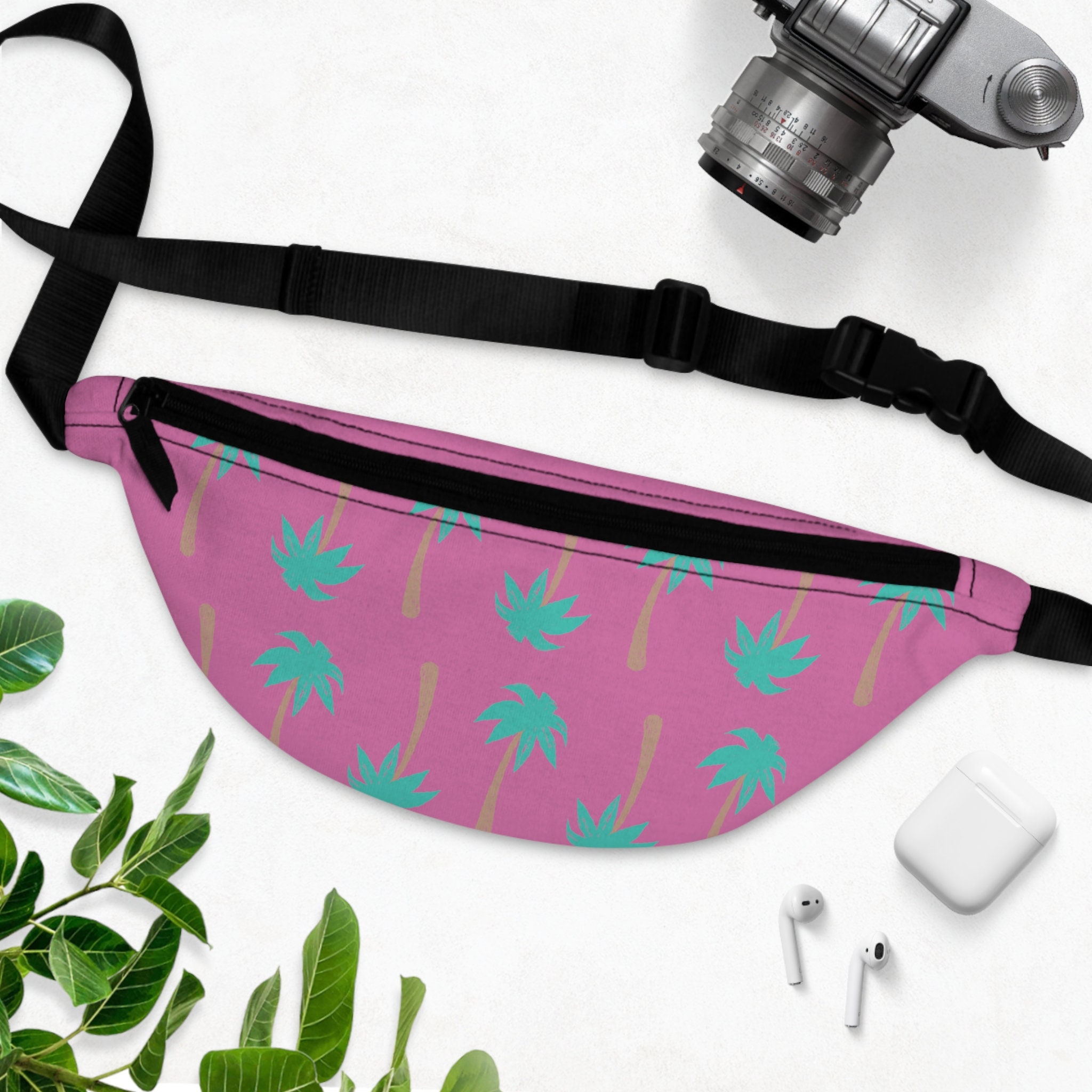  80's / 90's Fanny Pack/Supreme Fanny Pack in Retro Style/Waist  Pack for 80s Party 90s retro Party / 90s Funny Fanny Pack (Neon Pink)