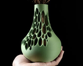 Sculpted Virus Flower Vase: Modern 3D Printed Decor
