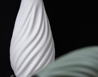 Wave Flower Vase: Sculpted 3D Printed Decor