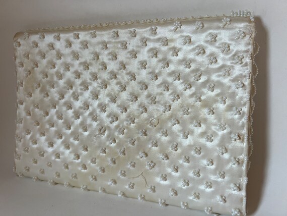 Gorgeous Ivory Sequined Clutch - image 2