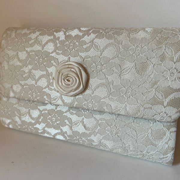 Ivory Floral Lace Clutch