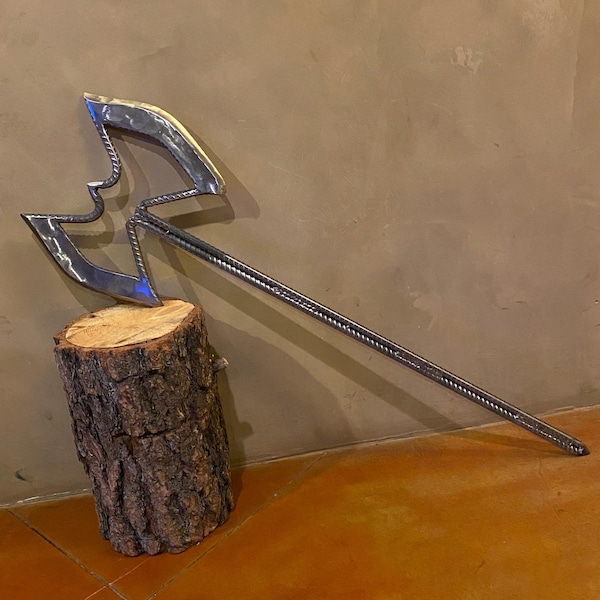Double sided rebar axe