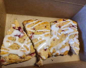 Sourdough Strawberry Scones/pack of 8 scones