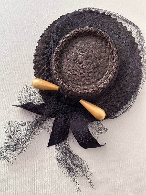1940’s Navy Blue Straw Hat - image 1