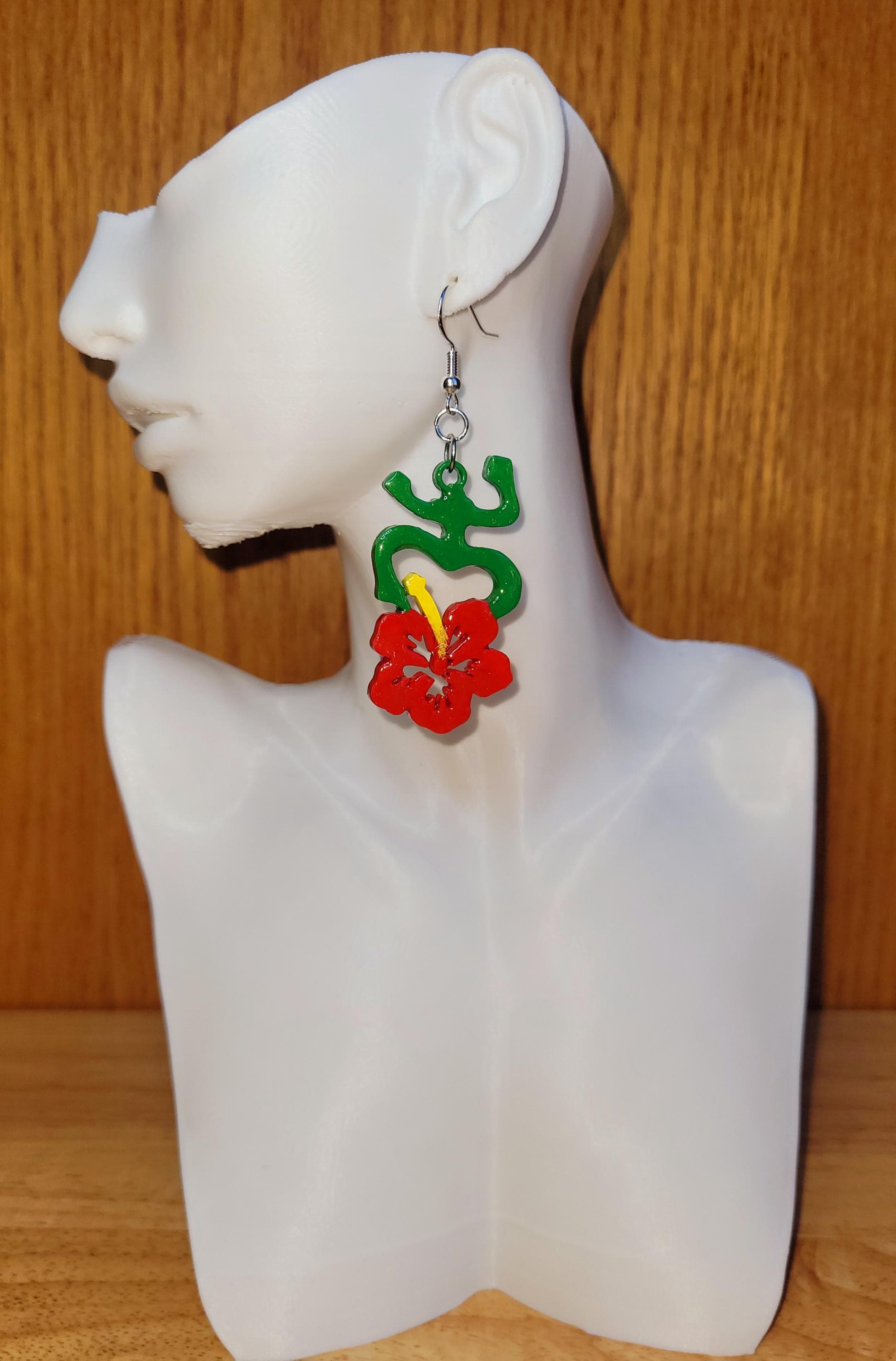 Coqui and Flor de Maga earrings