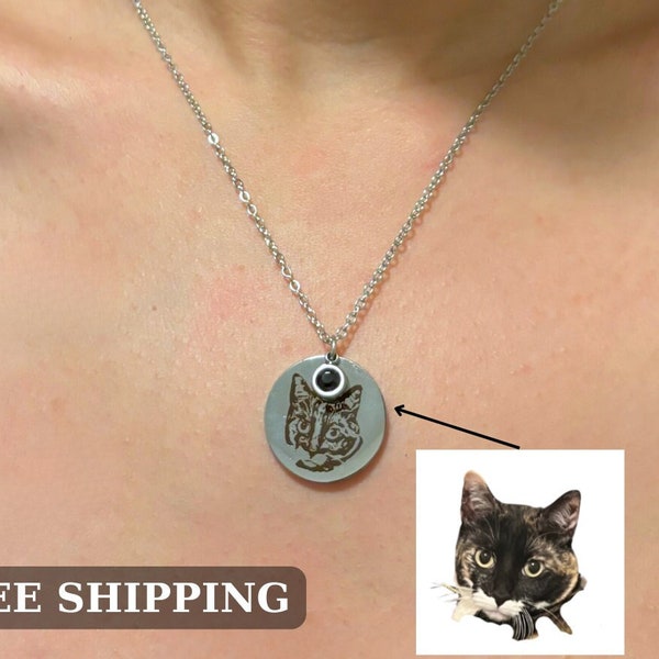 Custom Pet Portrait Necklace: Personalized Dog Cat Photo Jewelry