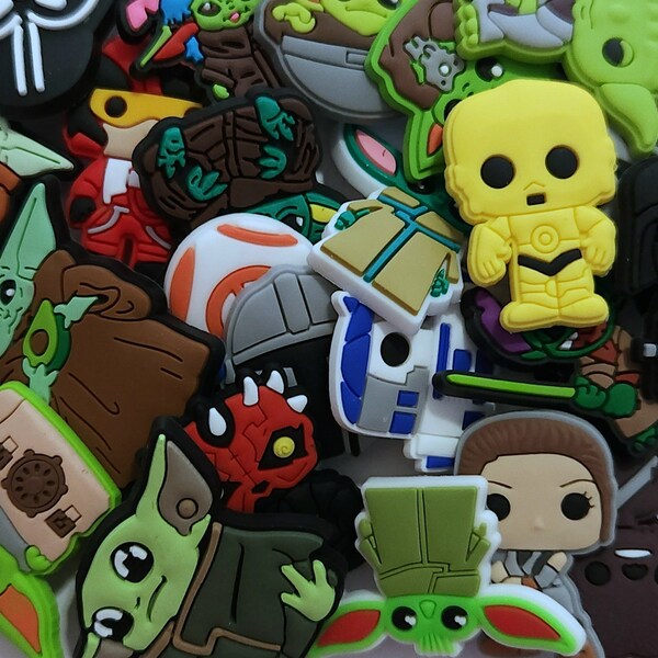 STAR WARS & Baby YODA Croc Charms | Darth Vader | Stormtrooper | C-3Po | Chewbacca | Princess Leia | Darth Maul | R2D2 | Bb-8