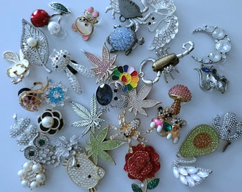 LUXURY - ANIMALS & PLANTS Croc Charms | Bling Croc Charms | Flower | Rose | Moon | Weed | Cheery | Cat | Teddy Bear | Rabbit | Swan