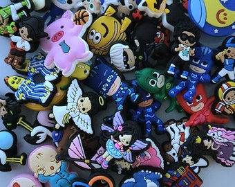 TODDLERS Croc Charms (3/3) | Ladybug | Masks | Guppies | Dragon | Train | Bananas | Moon | Bottle | Pacifier | fBaby Shows | Cartoons