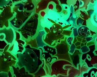 GLOW Pokémon Croc Charms (Post 4/4) | GLOW in the DARK | Poke Ball | Pikachu | Squirtle | Charmander | Charizard | Eevee | Snorlax | Gengar