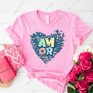 Valentinstag T-Shirt, Amor Kurzarm T-Shirt, San Valentin Shirt, Spanglish T-Shirt, Latinx Valentine T-Shirt, Herz und Schmetterling Pullover