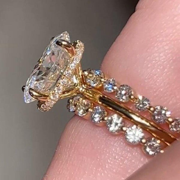 3 CT Oval Cut Moissanite Hidden Halo Trio Wedding Ring Set, 14k Solid Gold Oval Cut Solitaire Trio Ring Set Gifts, Oval 3 Piece Bridal Sets