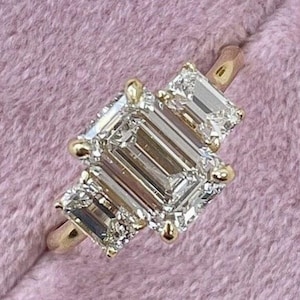 3 CT Emerald Cut Moissanite Three Stone Engagement Ring, 14k Solid Gold Three Stone Emerald Cut Ring, Emerald Anniversary Ring Gifts for Her
