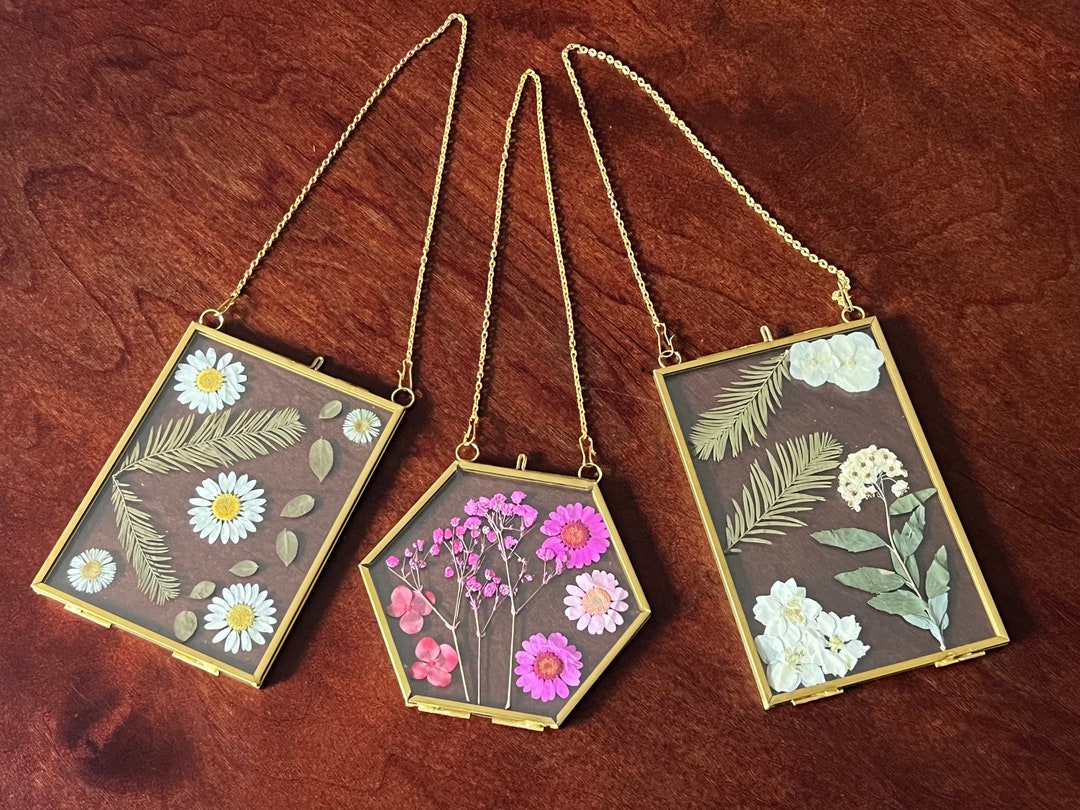 Set of 3 Hanging Flower Frames Gold Glass Frames Pressed Etsy