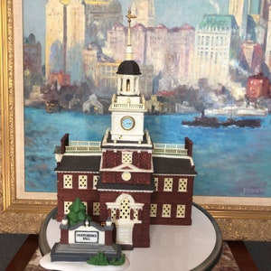 New Dept. 56 Independence Hall Historical Landmark Series Retired 2000