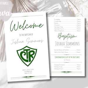 Może przedstawiać: Zestaw białego programu chrztu i tablicy powitalnej z ciemnozielonym tekstem oraz zielonym logo tarczy z literami CTR. Tekst zawiera Welcome to the baptism of Joshua Simmons oraz linie na imiona, pieśni i modlitwy podczas ceremonii.