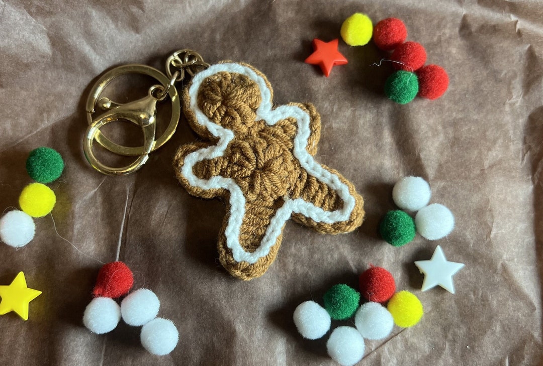 Crochet Pattern Gingerbread Men Key Chain - Etsy