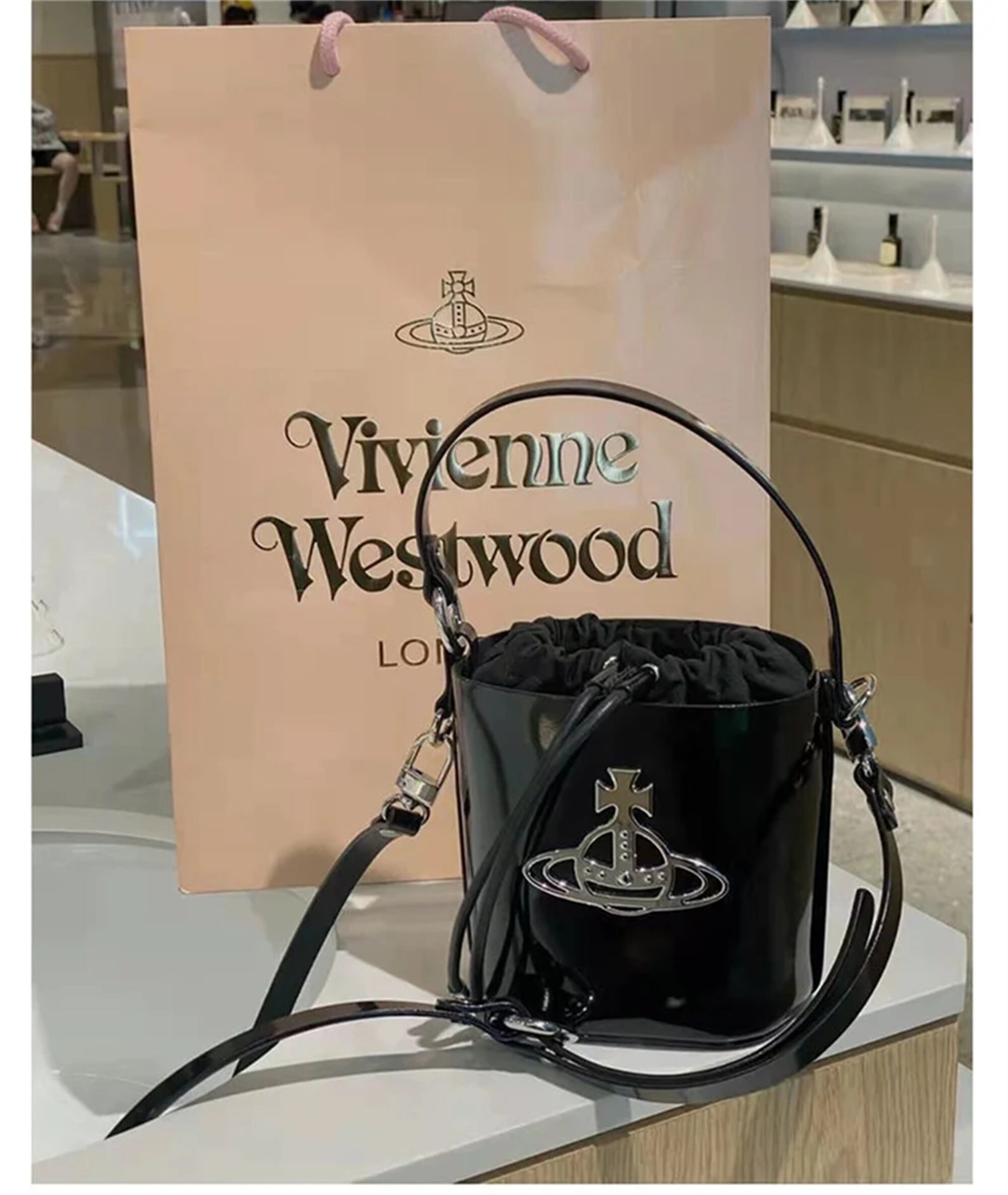 Vivienne Westwood Anglomania Heart Shaped Hand Bag black 2way
