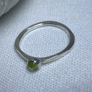 Peridot Ring, Sterling Silver Ring, Hammered Silver, August Birthstone, Gift for Her, Peridot Stone, Stone Ring