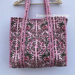 Indische handgefertigte gesteppte Baumwolle bedruckte Tasche Blumendruck-Baumwolltasche Tragetasche Baumwollstofftasche gesteppte Tasche Damenhandtasche Picknicktasche