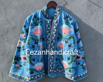 Veste brodée Suzani pour femme florale à la main, manteau veste brodée à la main, vestes d'hiver pour femmes, cadeau de demoiselle d'honneur pour femme,