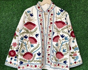 Bordado hecho a mano floral Suzani chaqueta de mujer, abrigo de chaqueta bordado a mano, las mujeres usan chaquetas de invierno, fiesta de dama de honor usan regalo de las mujeres,