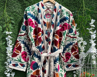 Baumwoll-Samt-Luxus-lange Stickerei-Blumen-Jacke, Braut-Samt-Robe, Winter-Suzani-Stickerei-Kimono-Robe mit Gürtel indisches besonderes Geschenk,