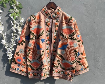 Giacca in cotone floreale Suzani, giacca corta ricamata a mano indiana, cappotto invernale, giacca fatta a mano, soprabito, giacca unisex, giacche da donna,