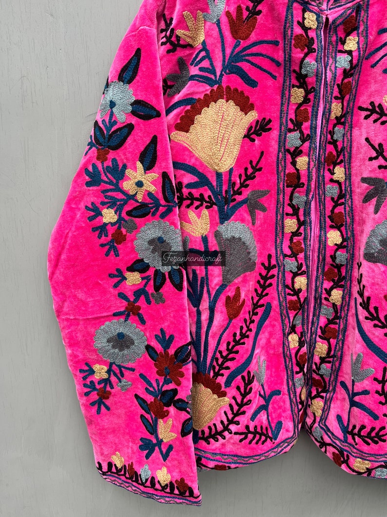 Chaqueta de terciopelo con bordado suzani: abrigo bohemio de algodón indio imagen 3