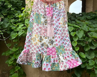 Falda larga de algodón con patchwork: maxi bohemia con estampado floral multicolor