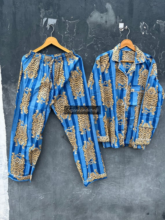 Pigiama in cotone con stampa tigre: abbigliamento da casa indiano