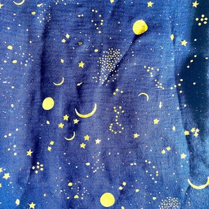 Stola Organdy Scarf - Bunga Merah Biru - Pithecanthropus Bali