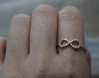 Anello infinito con diamante / Anello infinito in oro / Anello infinito con diamante in oro 14k / Anello infinito in oro massiccio / Anello infinito / Anello d'amore / Mamma