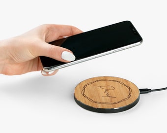 Personalized Wireless Charger, Gifts from Daughter, Custom Wooden Wireless Charger, Birthday Gifts, Custom Wireless Charger