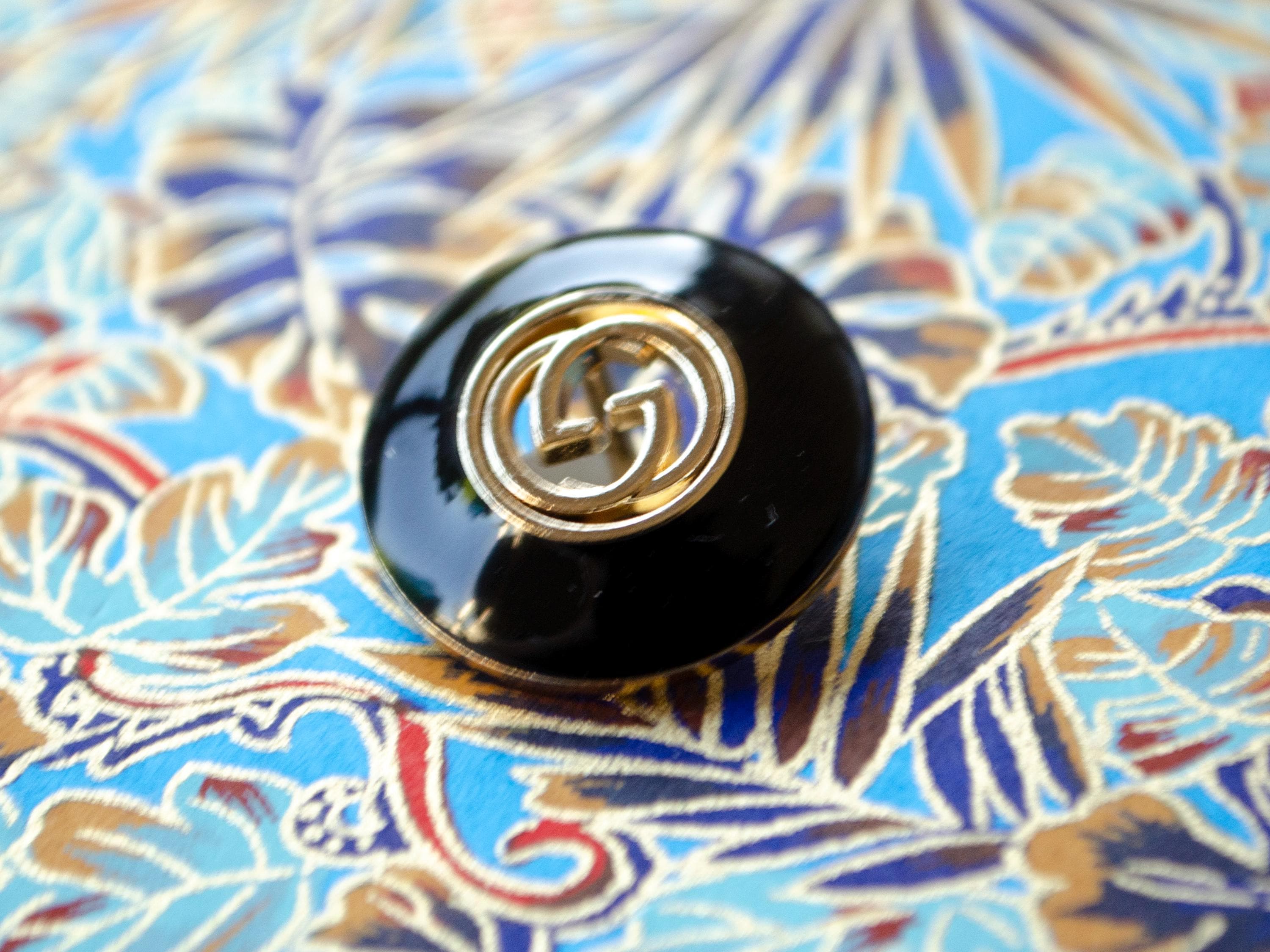 [CHANEL] シャネル ボタン ゴールド 4個 正規品 美品 美品☆CHANEL シャネル ヴィンテージ ココマーク ボタン4個Set