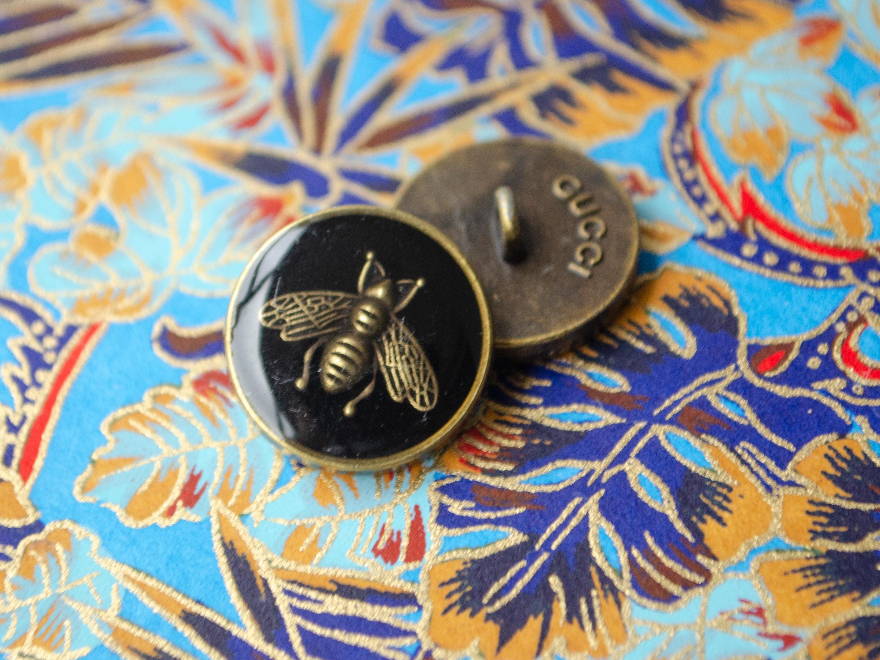 Gucci bee brooch - Etsy 日本