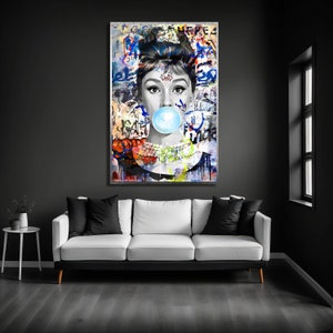 Audrey Hepburn Bubble Gum, Audrey Hepburn Print, Hollywood Decor Art, Movie Printable Art, Bubble Gum Print, Hepburn Pink Lips