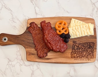 Personalized America 50 States Map Engraved Charcuterie Board,Custom Home is Where The Heart Is,Engagement Gift,Housewarming Gift,
