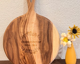 Personalized Acacia Wood Pizza Board, Custom Engraved Pizzeria Paddle