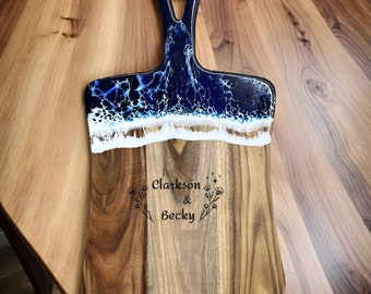 Personalized Charcuterie Board,Ocean Resin Cheese Board,Gifts for Couple,Engagement Gift, Wedding Gift,Anniversary Gift,Housewarming Gift