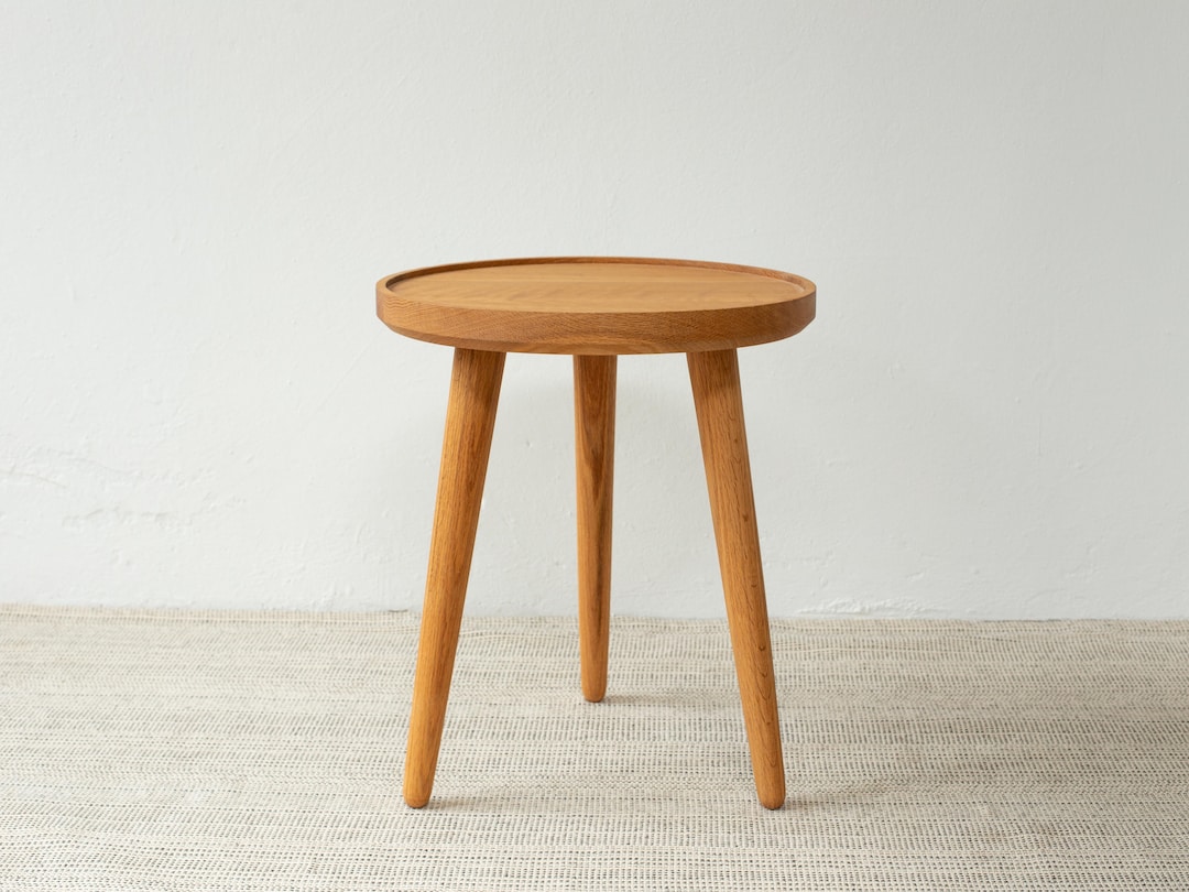 Handmade Solid Oak Round End Table, Mid Century Modern 3 Leg Side Table ...
