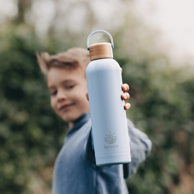 thermoflasche, thermosflasche, trinkflasche, edestahl flasche, nachhaltige flasche, wasserflasche, trinkflasche edelstahl, kohlensäure getränke geeignet, auslauffsicher,