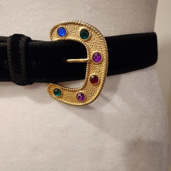 Buy Vintage Velvet Belt With Gold Buckle With Rhinestone  display picture 2