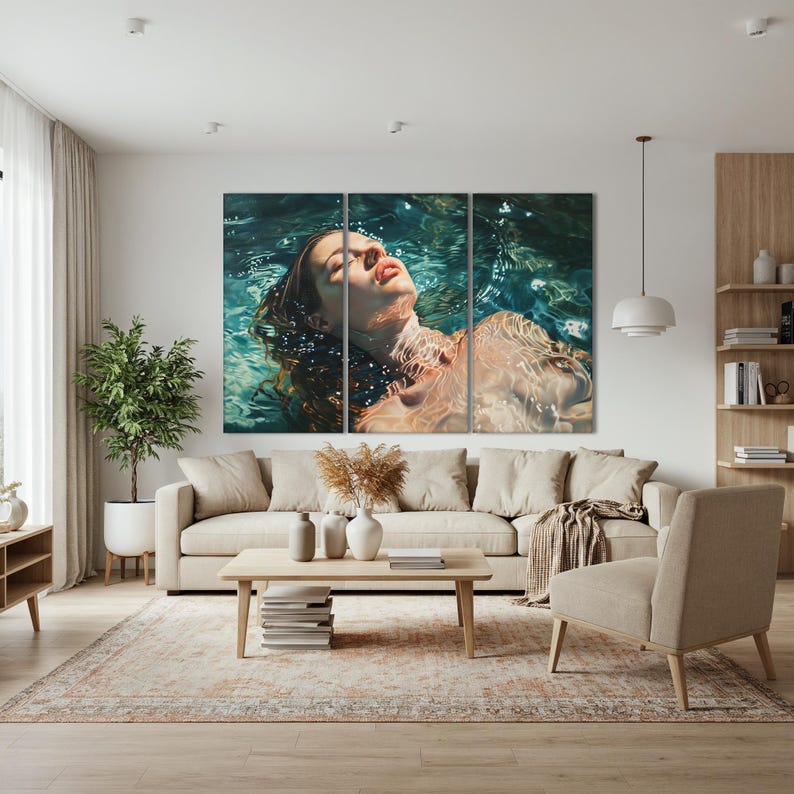 Impresión artística de mujer en el agua, decoración de pared con serenidad oceánica, relajación, lista para colgar imagen 5