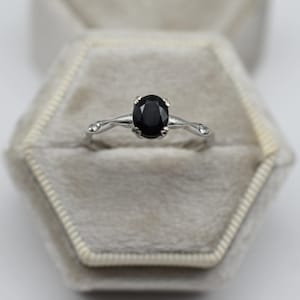 Natürlicher schwarzer Turmalin Ring-Ovaler schwarzer Turmalin Ring-Stacking Ring-Minimalist Ring-Sterling Silber Ring-14K Solid Gold Ring-Geschenk für Mama