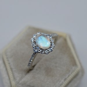 Natural Moonstone Ring-Engagement Ring-Sterling Silver Ring-Oval Stone Ring-14K Gold Ring-Gift For Her-Statement Ring-Blue Fire Ring-