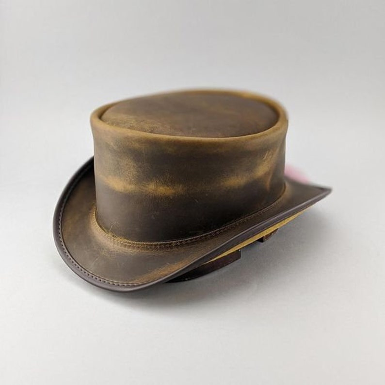 Distress Brown Leather Top Hat Handcrafted Top Hat Without Band Gothic Hat / Steampunk Top Hat Gifts For Him , Gifts For Men zdjęcie 1