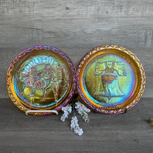 Marigold Carnival Glass Liberty Bell & Spirit of &#39;76 Plate Set - Bicentennial 1776-1976